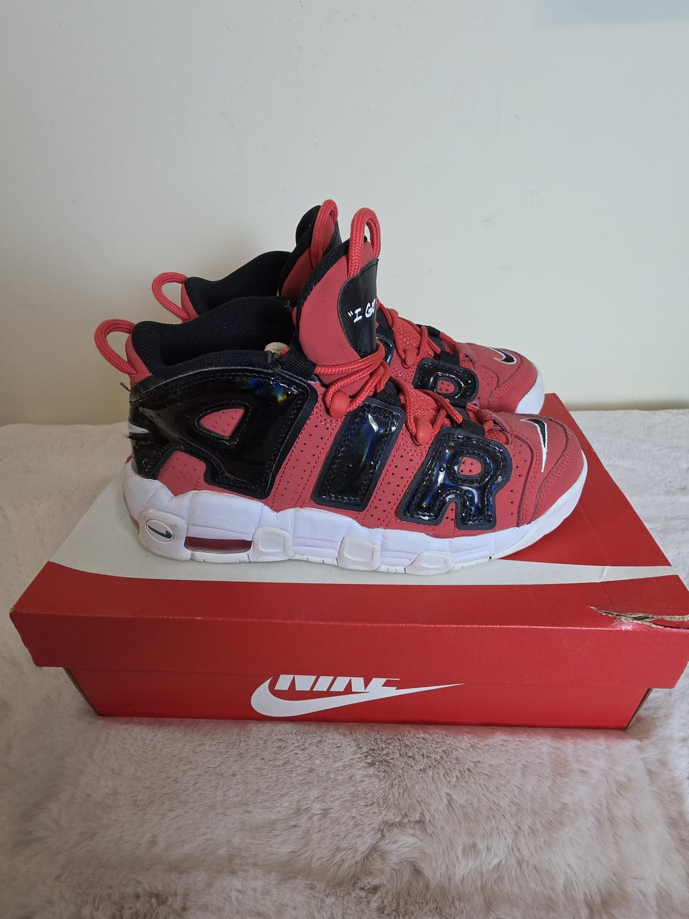 Nike Little Kids' Air More Uptempo Red/Black Sneakers